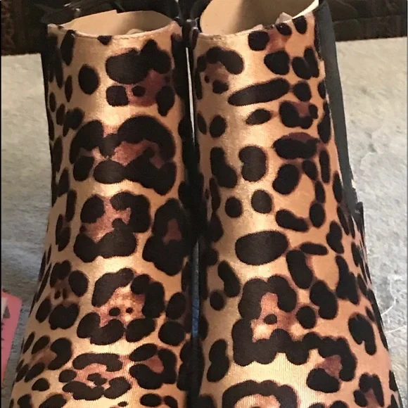 STEVE MADDEN SHOES NWOB - Picture 2 of 5